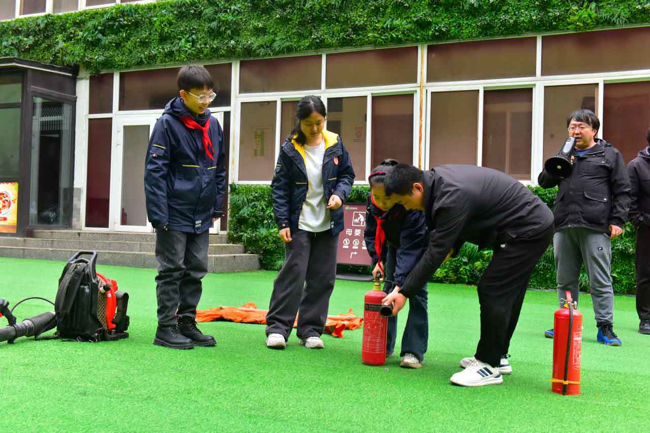 1741744683289978.jpg _JYL7241.jpg